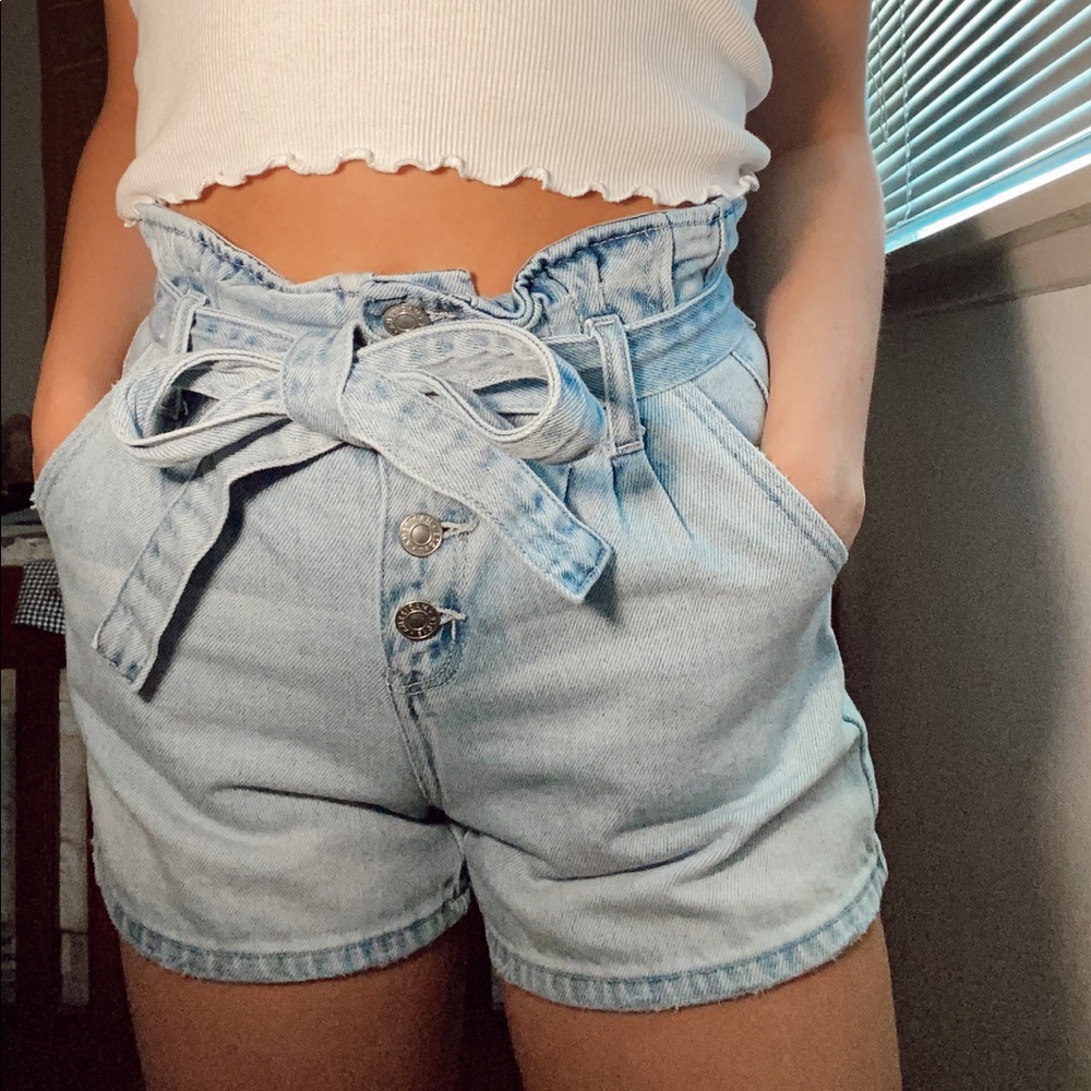American Eagle Tie Shorts